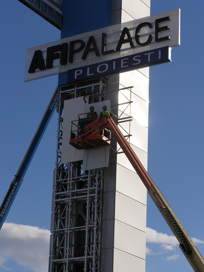 fotografii noi mall afi palace ploiesti