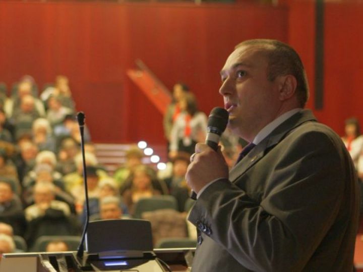 badescu acuzat pentru fapte din campanie
