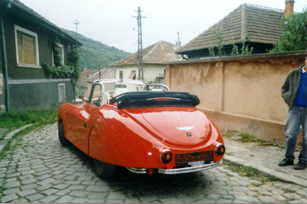 auto1.jpg