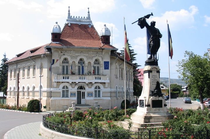 urlati-centrul-orasului.jpg