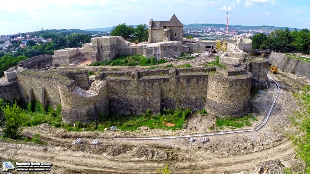 Cetatea-de-Scaun-a-Sucevei-1.jpg