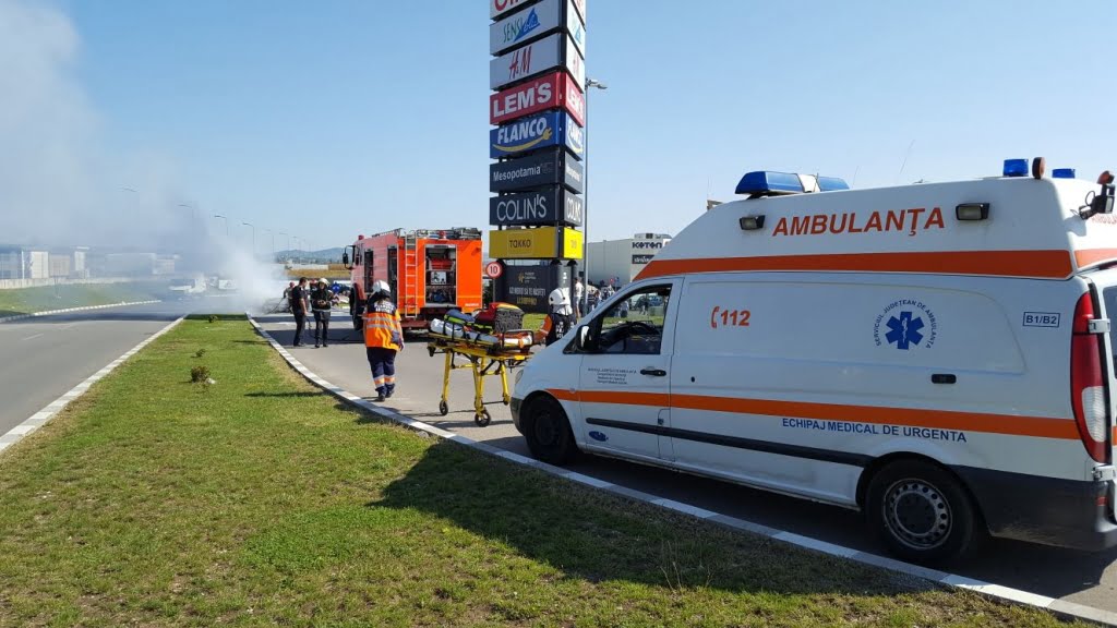 incendiu-masina-psc-ploiesti2.jpg