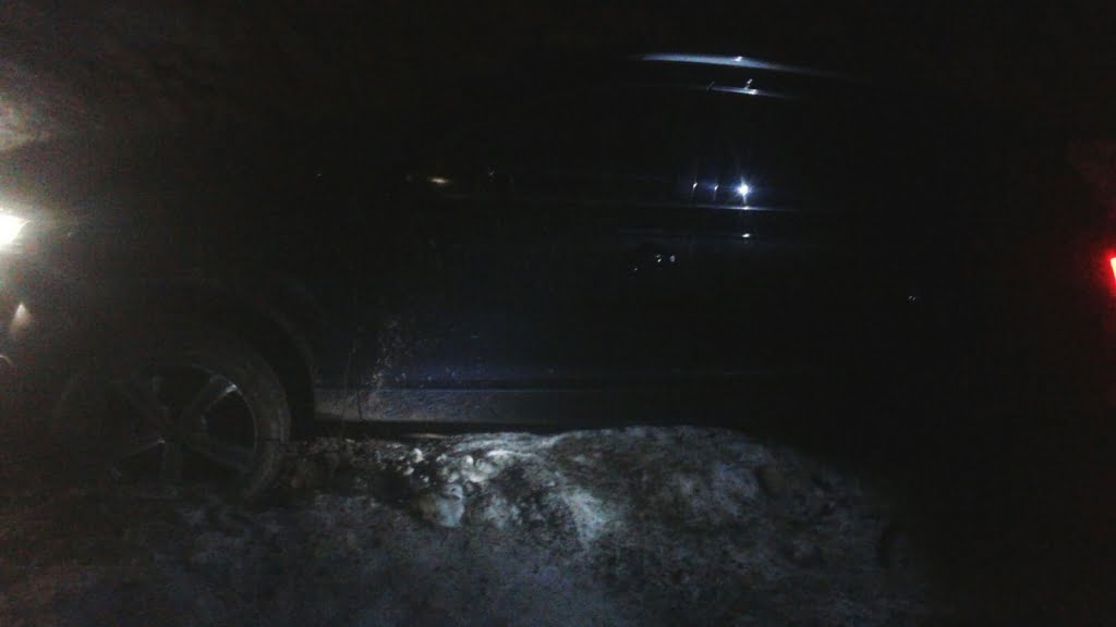 autoturism-blocat-zapada-noroi.jpg