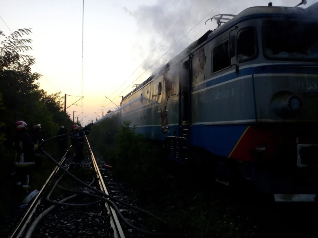 e430f0fd-2c8f-4041-b427-a07af9ee6513.jpg