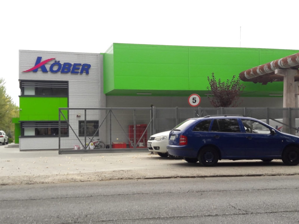 WhatsApp Image 2018-09-28 at 09.19.09.jpeg