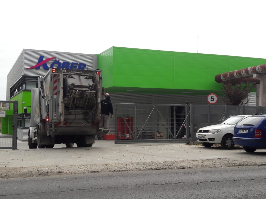 WhatsApp Image 2018-09-28 at 09.19.49.jpeg