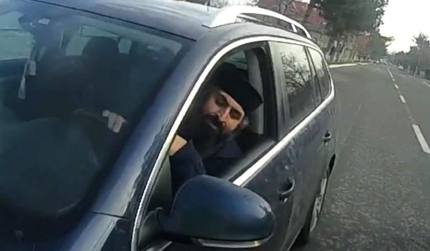 calugar.jpg calugar.jpg