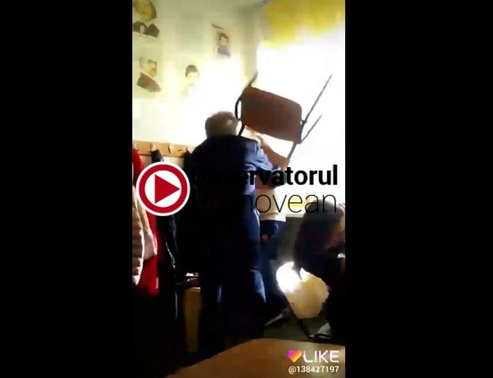 Profesor bătut în Prahova