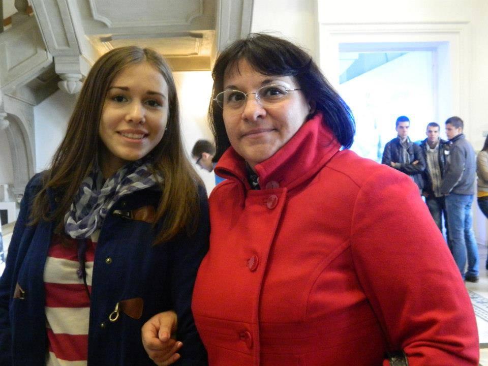 carmen si andreea.jpg