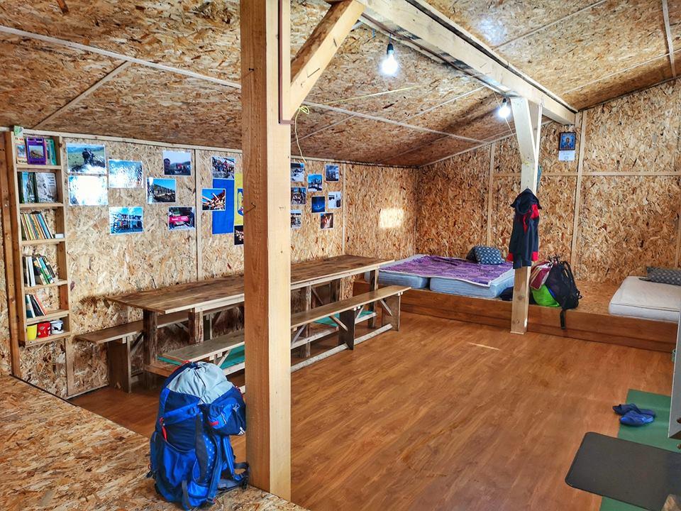 refugiul florei interior.jpg