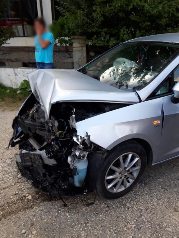 masina-accident-dn1a_fce89.jpg