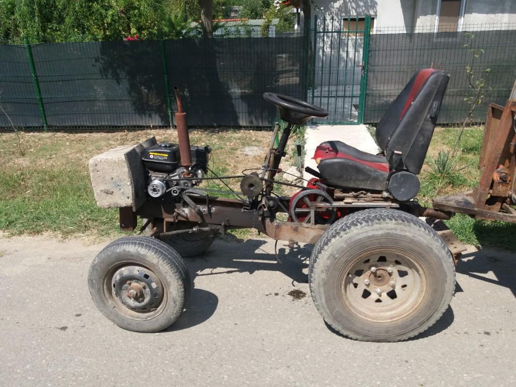 tractoras_14ff7.jpg