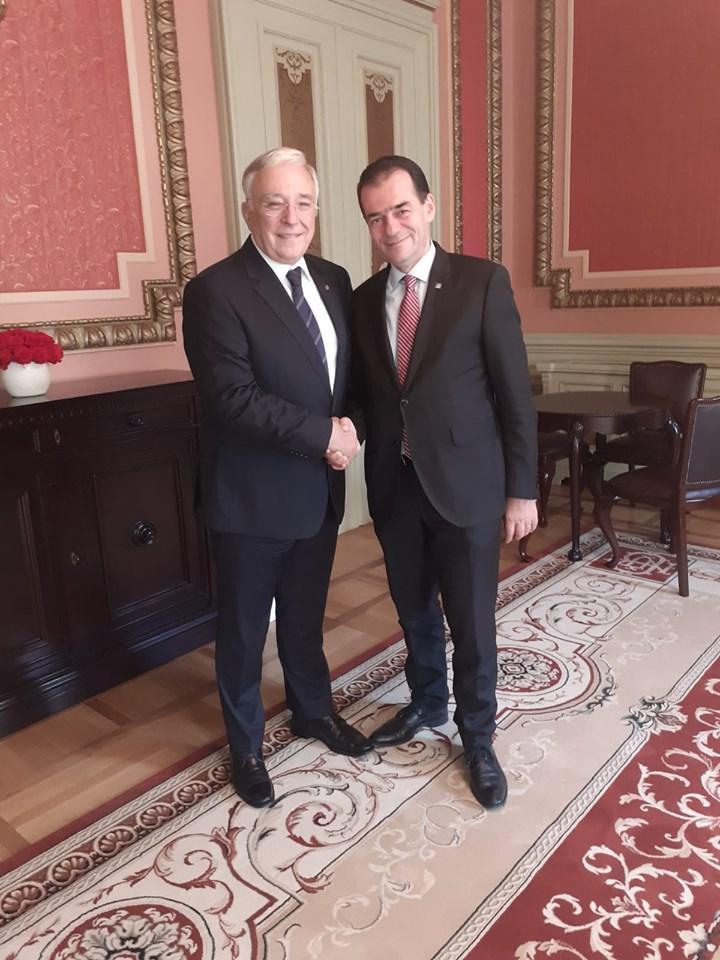 OrbanIsarescu_7d72e.jpg