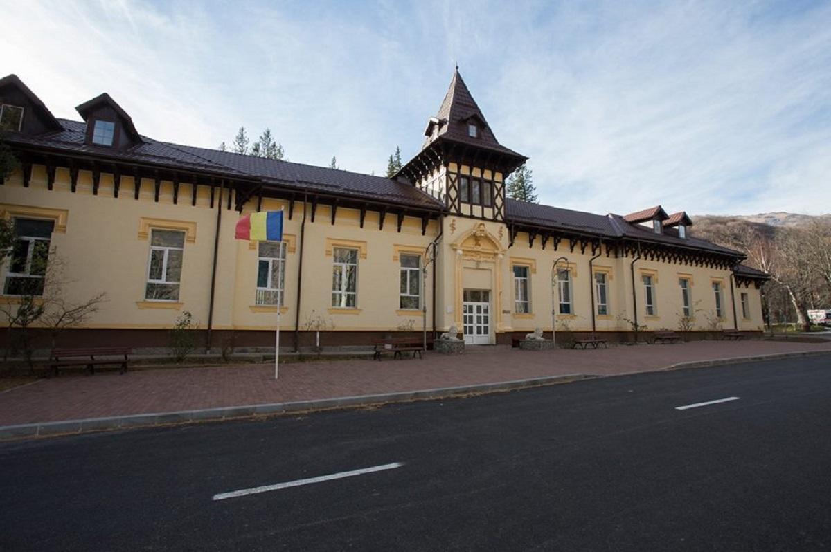spital_sinaia_b1201.jpg