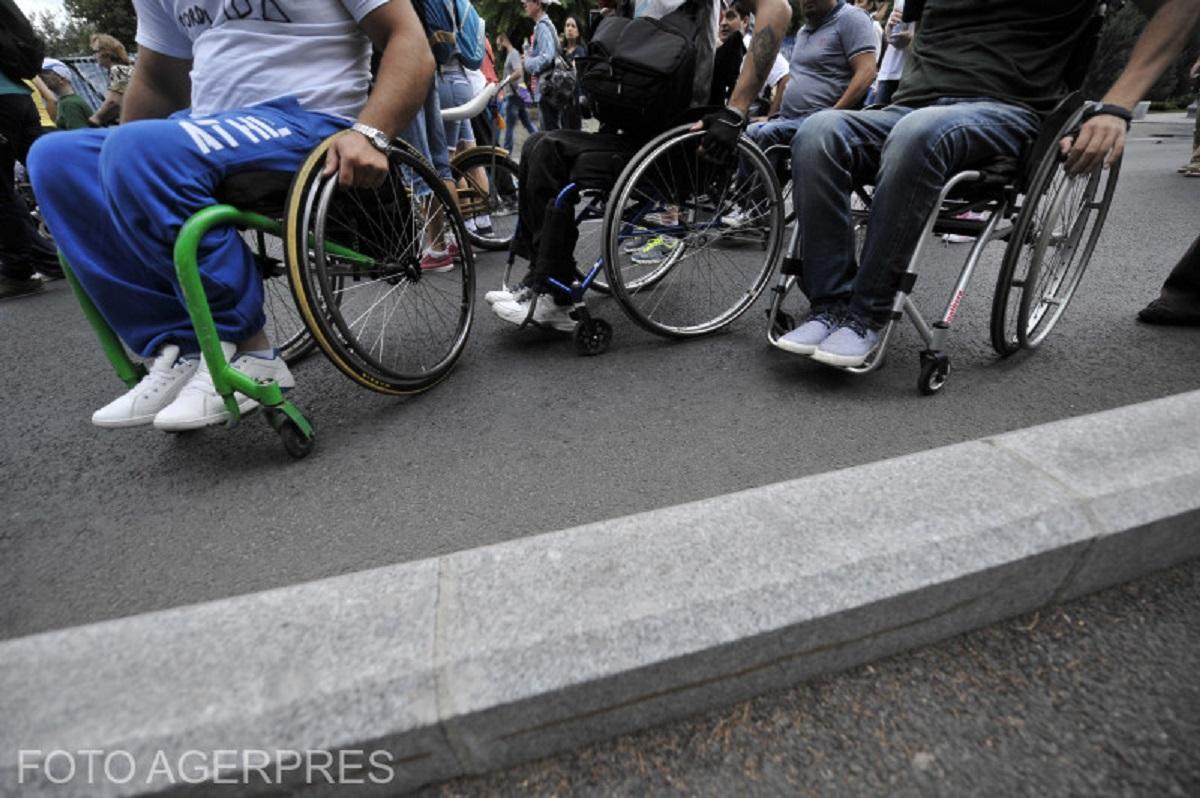 persoane_handicap_f732a.jpeg