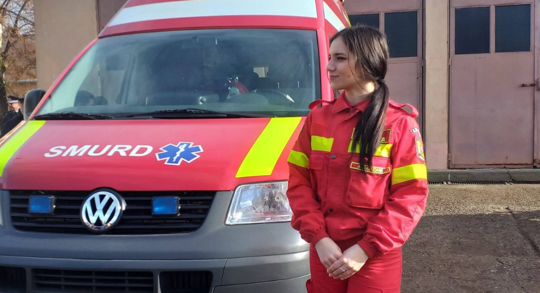 ioana avram, voluntar, isu prahova