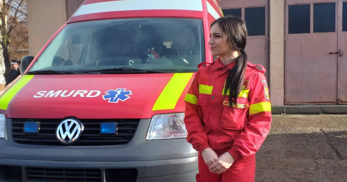 ioana avram, voluntar, isu prahova