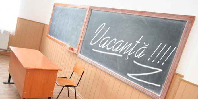 vacanta anunt
