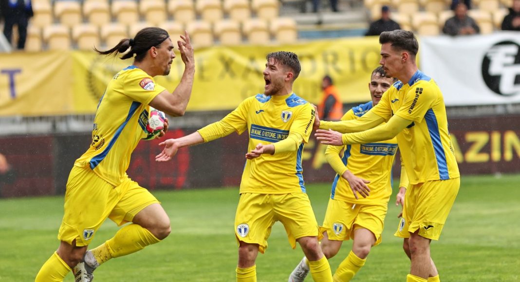 Foto: Gheorghe Flușter - site fcpetrolul.ro