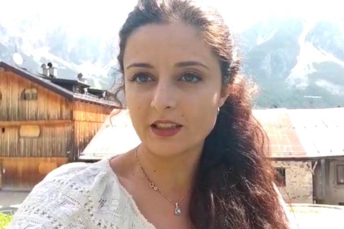 Lelia Grigore, video, mesaj susținere, despre școală, sistemul educațional, Generația lui John, spune pe bune, avocat