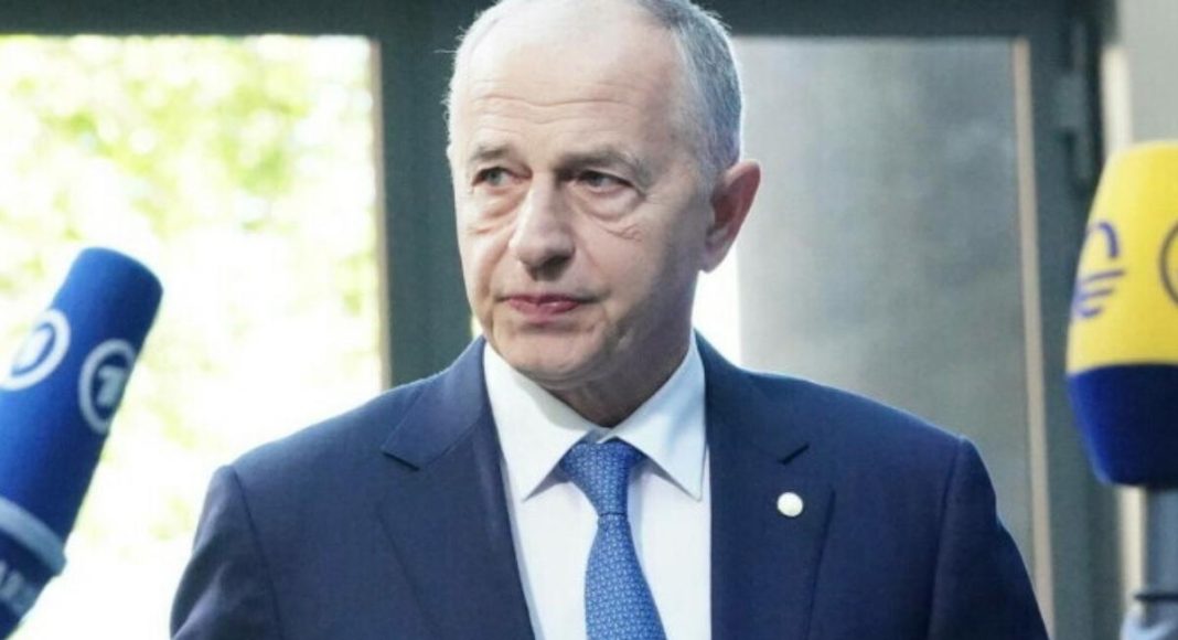 Mircea Geoană, candidatură, președinție, România, NATO, secretar general adjunct, loialitate, alegeri anticipate