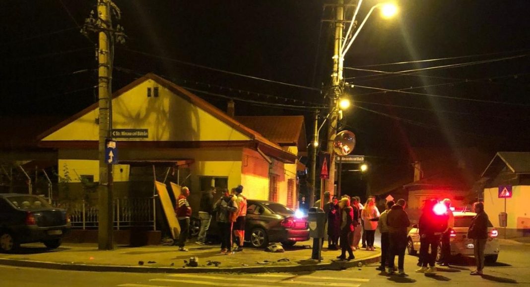 accident rutier, strada Buna Vestire, Ploiești, șoferi, coliziune