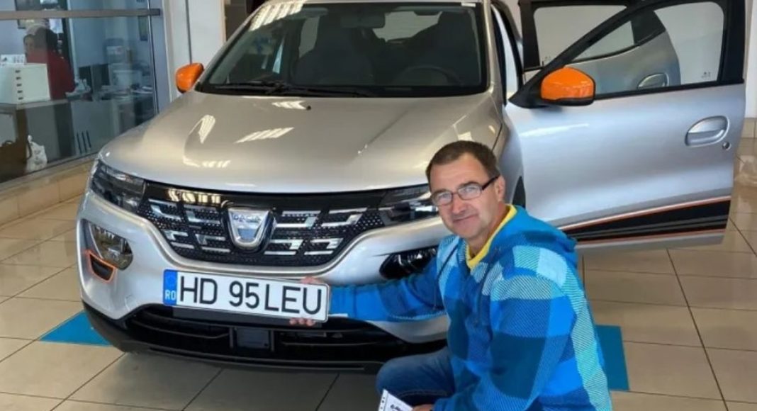 sofer Dacia Spring