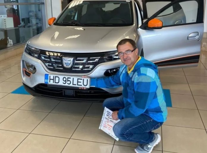 sofer Dacia Spring
