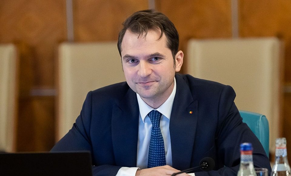 sebastian burduja