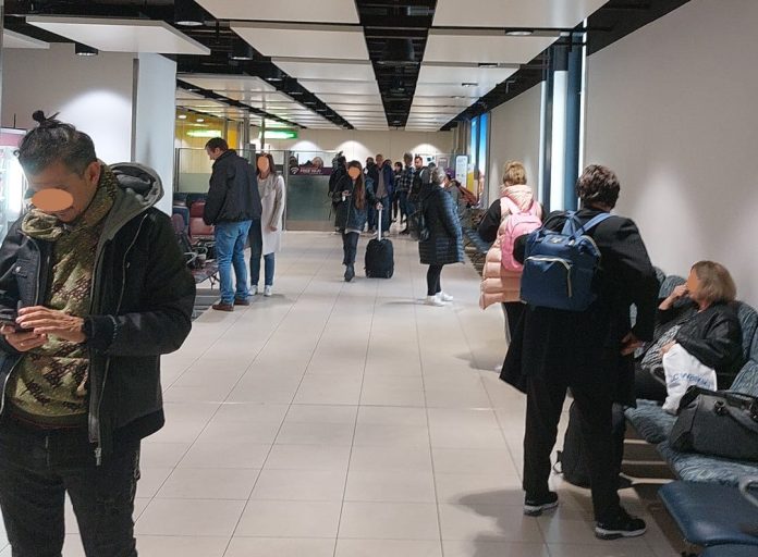 Zboruri wizz air anulate londra gatwick