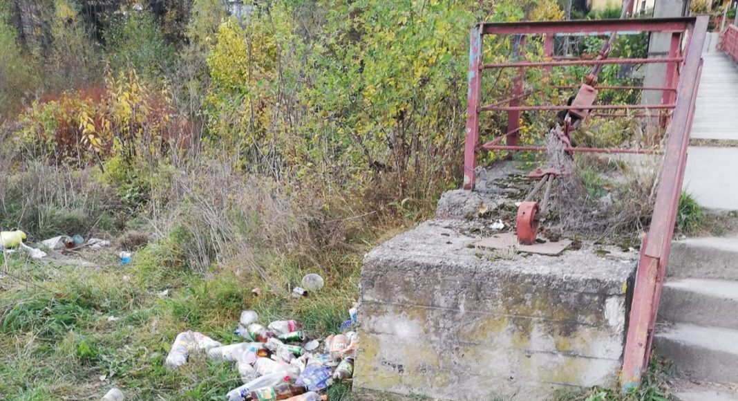salină, Salina Slănic, salină Prahova, mizerie, turism, poze gunoaie, lipsă iluminat public, cover