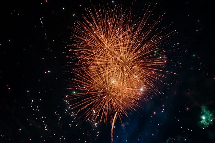 artificii artificiirestaurantele din Ploiesti