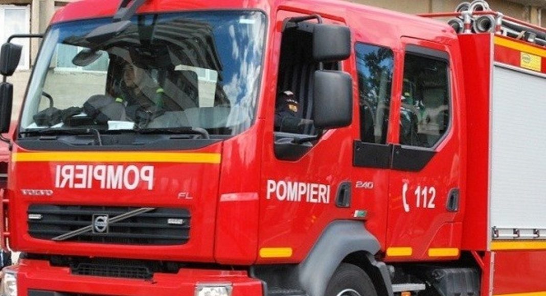 masina de pompieri