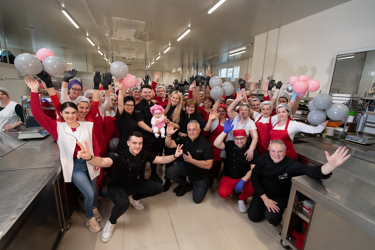 angajati ana state la aniversarea de 30 de ani