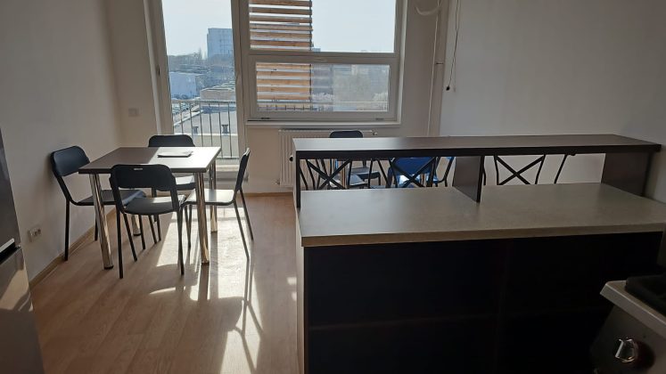 mobilier camin studenti