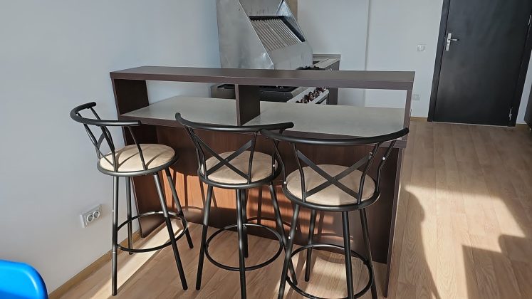 mobilier camera camin
