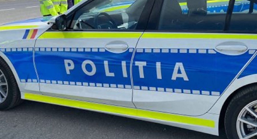 politia inscriptie masina