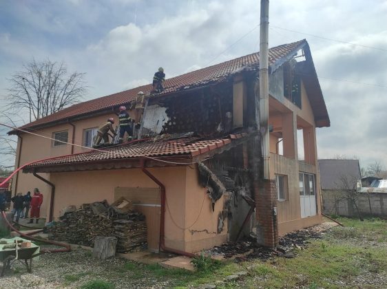 pompieri incendiu sat goga comuna rafov