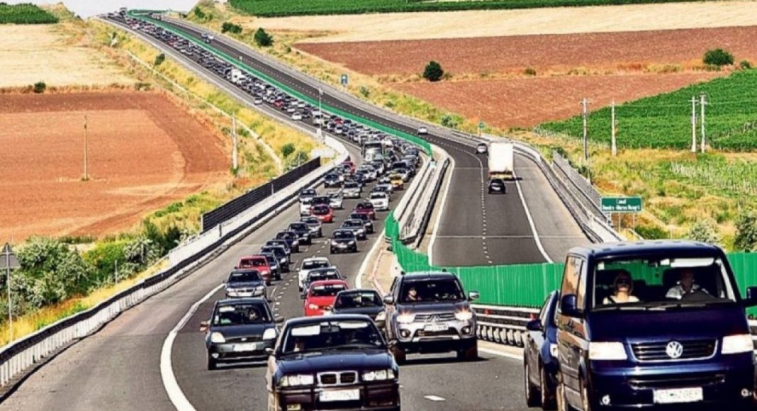 Trafic aglomerat A2 autostrada Soarelui