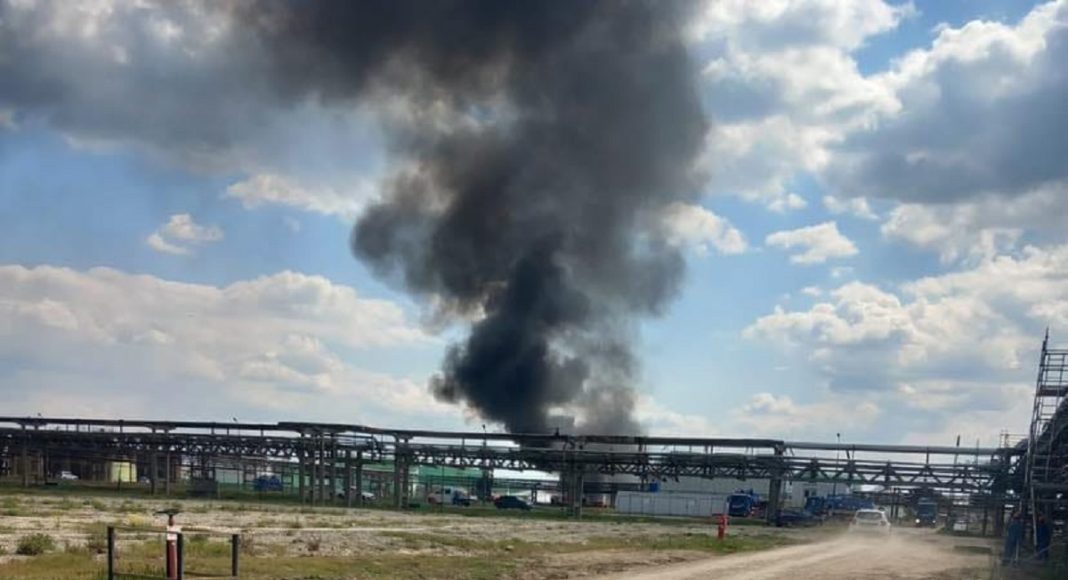 incendiu rafinarie