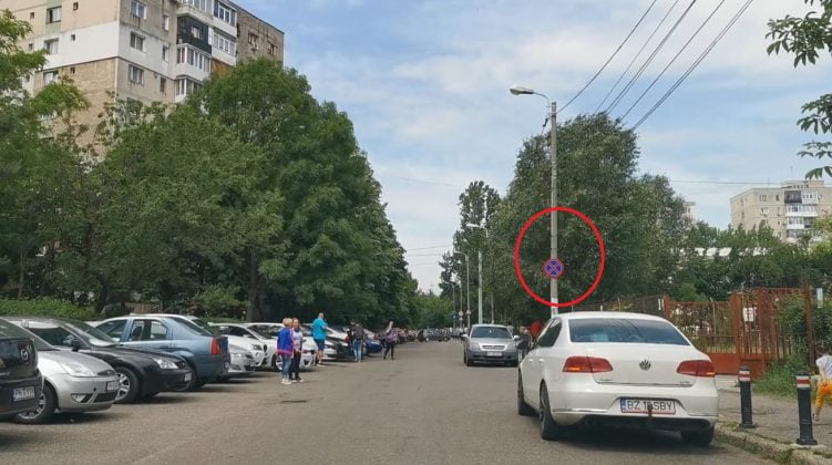 Parcare neregulamentară pe Iezerului