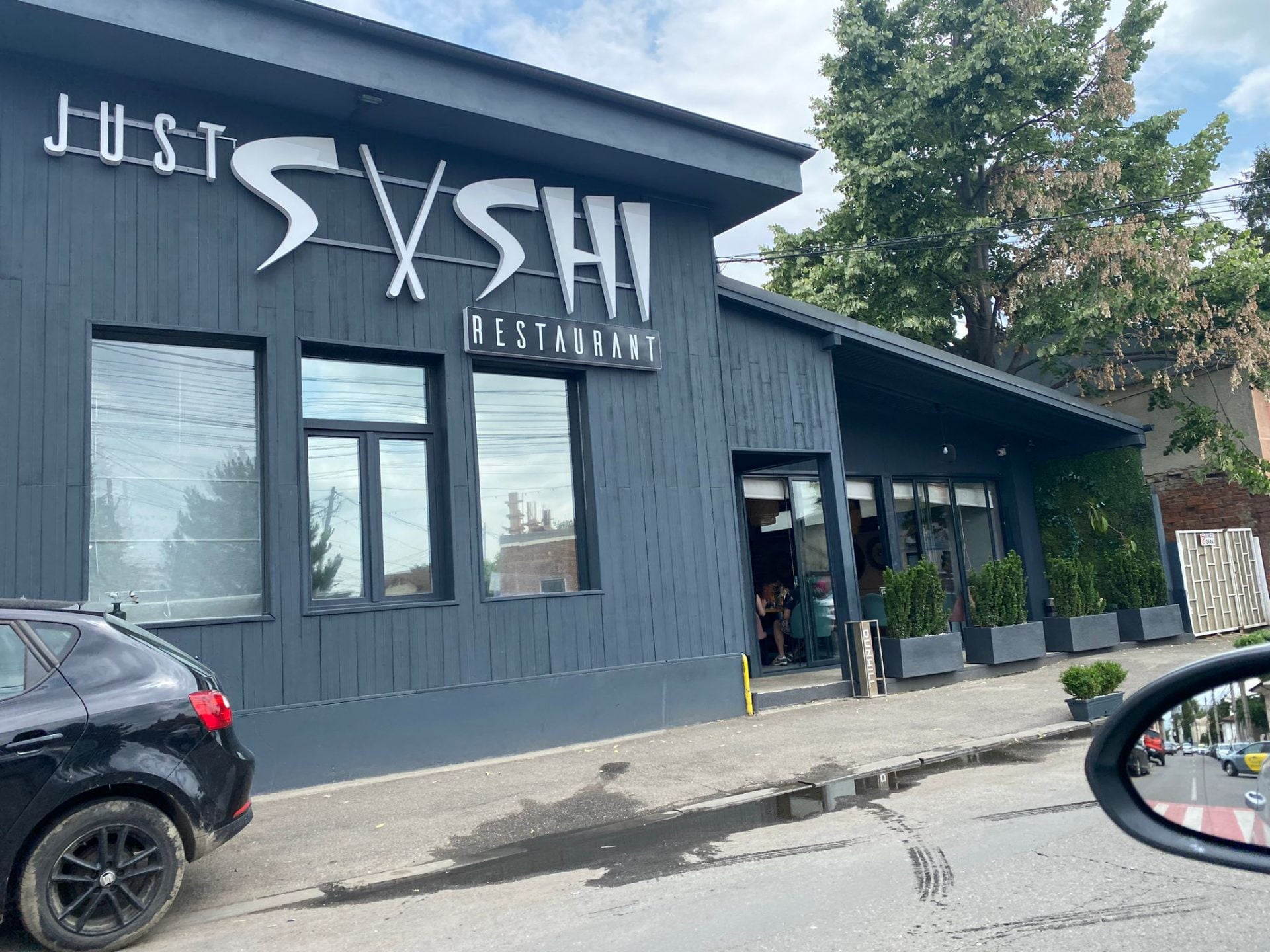 restaurant just sushi ploiesti