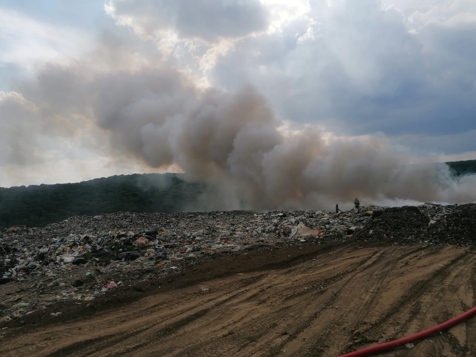 incendiu groapa gunoi