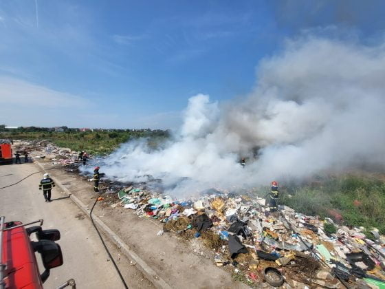 incendiu gunoi bereasca ploiesti