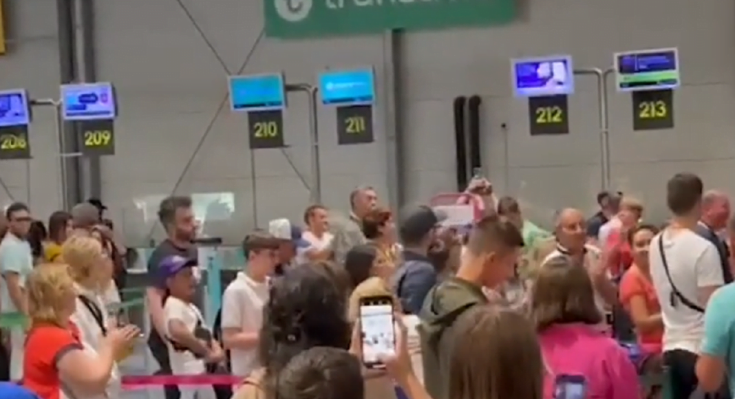 romani lisabona aeroport