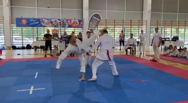 karate sasori urlati