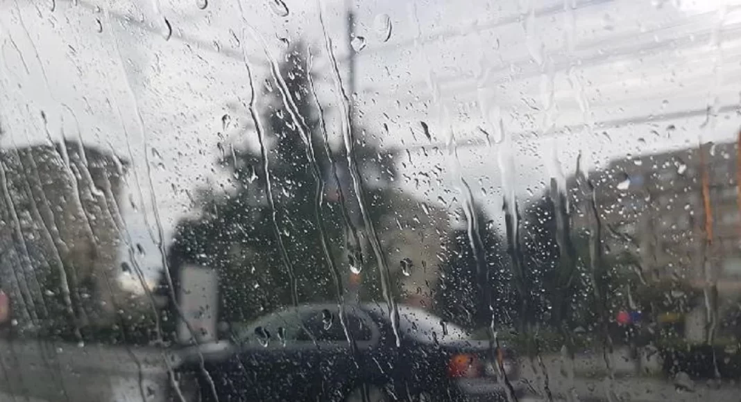 ploi torentiale Ploiesti