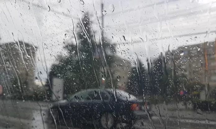 ploi torentiale Ploiesti