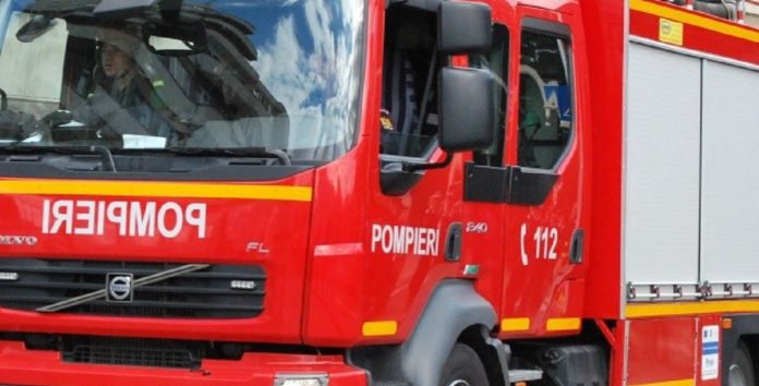 Autospecială ISU - foto cu caracter ilustrativ