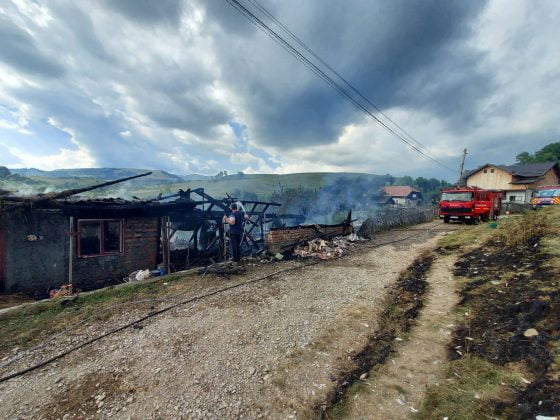 incendiu secaria prahova